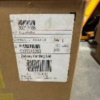 Unused Mettler Toledo XPR8002S Digital Scale image 0